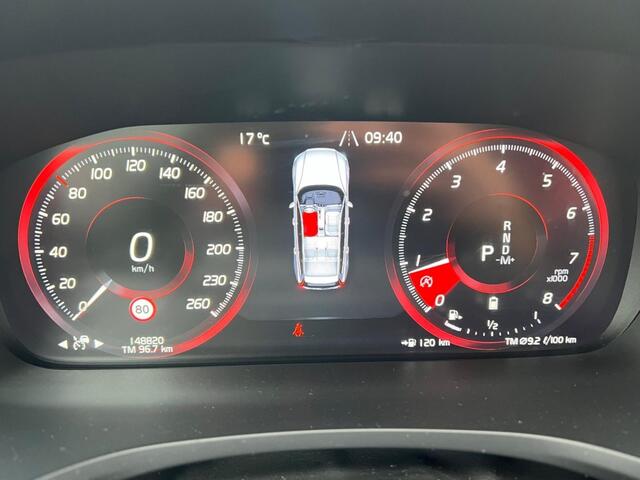 Volvo V60 2.0 B3 Momentum Advantage