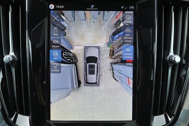 Volvo V60 T6 Recharge AWD Plus Dark - Panorama/schuifdak - IntelliSafe Assist & Surround - 360º Camera - Harman/Kardon audio - Verwarmde voorstoelen, stuur & achterbank - Parkeersensoren voor & achter - Elektr. bedienb. voorstoelen met geheugen - Head up display - Extra getint glas - 19' LMV