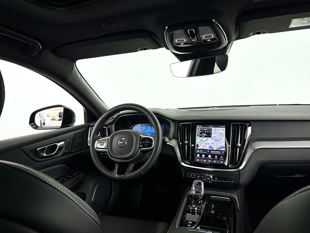 Volvo V60 T8 Plug-in hybrid AWD Plus Dark | SOH 100% | Panoramadak | 360° camera | Head-up display | Harman Kardon | Stoel- en stuurverwarming | Trekhaak