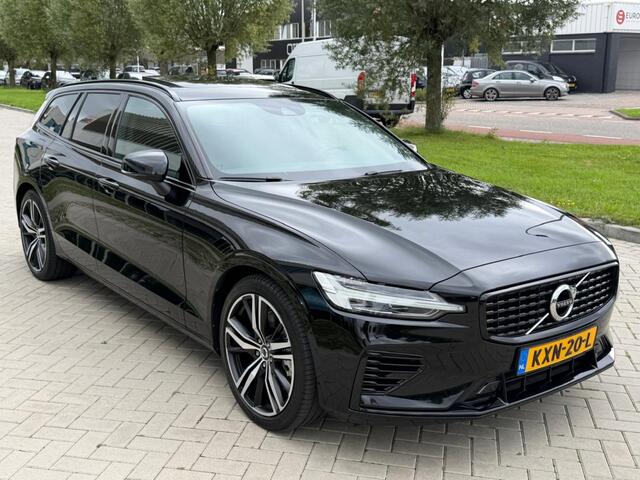 Volvo V60 2.0 T6 AWD R-Design