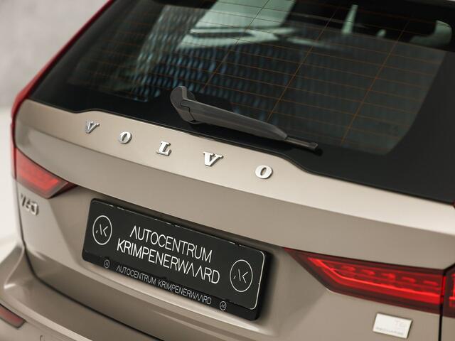 Volvo V60 2.0 T6 Recharge AWD Inscription 340Pk Automaat (SOH 87,7% APPLE CARPLAY, GROOT NAVI, CAMERA, LEDER, GETINT GLAS, SPORTSTOELEN, ELEK ACHTERKLEP, NIEUWE APK, NIEUWSTAAT)