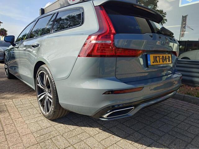 Volvo V60 2.0 T8 Plug-in hybrid AWD Plus Bright Camera, Pilot assist, Elect.trekhaak, Carplay, 19 inch