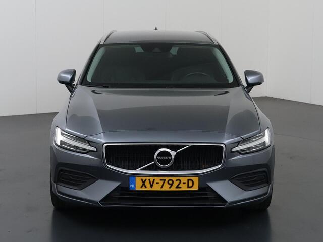 Volvo V60 2.0 T5 Momentum Pro 250pk Automaat | Lederen Bekleding | Achteruitrijcamera | Stoelverwarming |