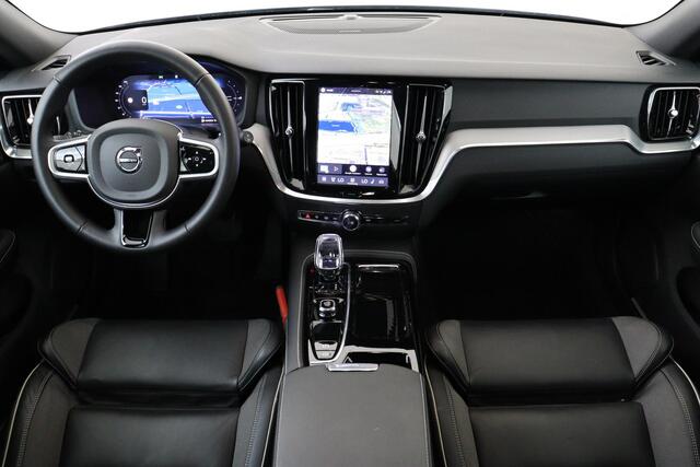 Volvo V60 T6 PLUG-IN HYBRID AWD PLUS DARK -HARMAN/KARDON|360°CAM|SPORTSTOELEN|BLIS|POWER-SEATS|TREKHAAK|18"|SoH:97%