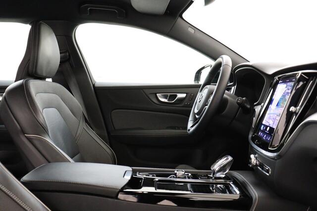 Volvo V60 T6 PLUG-IN HYBRID AWD PLUS DARK -HARMAN/KARDON|360°CAM|SPORTSTOELEN|BLIS|POWER-SEATS|TREKHAAK|18"|SoH:97%