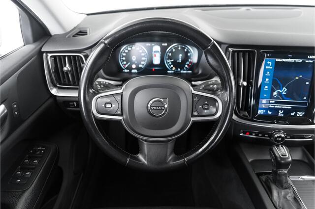 Volvo V60 2.0 T4 Momentum Pro|Trekhaak|Leder|BTW