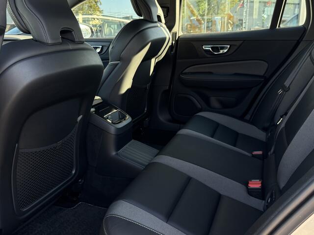 Volvo V60 2.0 T6 Recharge AWD R-Design Wegdr.Trekhaak | Adaptive Cruise | Camera
