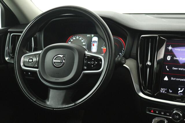 Volvo V60 2.0 T6 Recharge AWD Inscription (PANORAMADAK, TREKHAAK, CAMERA, STOELVERWARMING, ELEKTR STOELEN)