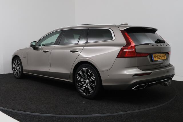 Volvo V60 2.0 T6 Recharge AWD Inscription (PANORAMADAK, TREKHAAK, CAMERA, STOELVERWARMING, ELEKTR STOELEN)