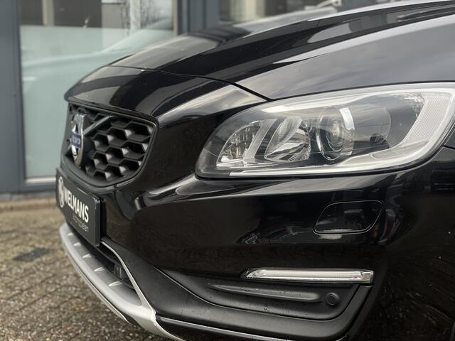 Volvo V60 CROSS COUNTRY 2.0 T5 AWD Summum Xenon l Leder l Sensus