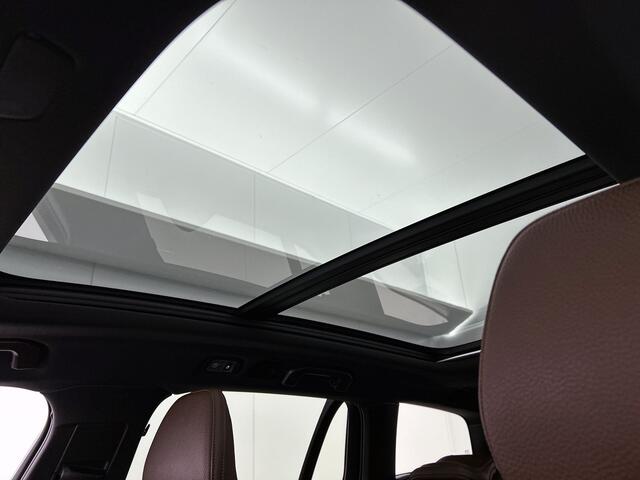 Volvo V60 CROSS COUNTRY 2.0 B5 AWD Ultimate | Dealeronderhouden | Panoramadak |