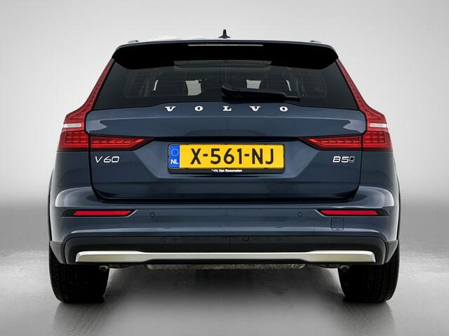Volvo V60 CROSS COUNTRY 2.0 B5 AWD Ultimate | Leder | Panorama dak |