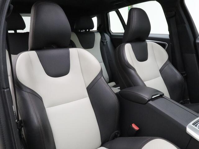 Volvo V60 CROSS COUNTRY T5 245pk Automaat Polar+ / 19'' Bor / Schuif-/kanteldak / El. Stoelen / Dubbel glas / Afn. Trekhaak / Kinderzitjes / H&K Audio / Keyless / Stoel + stuurw. verwarming / PDC + CAM / ACC / BLIS /
