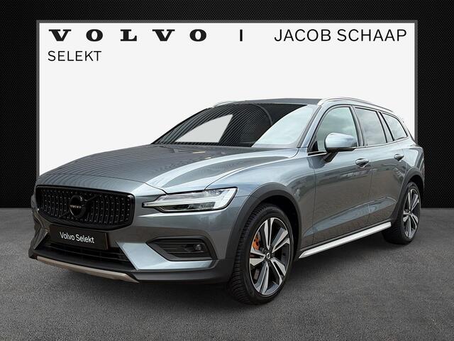 Volvo V60 CROSS COUNTRY B5 AWD / 19" Velgen / Stoel massage / Stoel ventilatie + verwarming / Black pack /