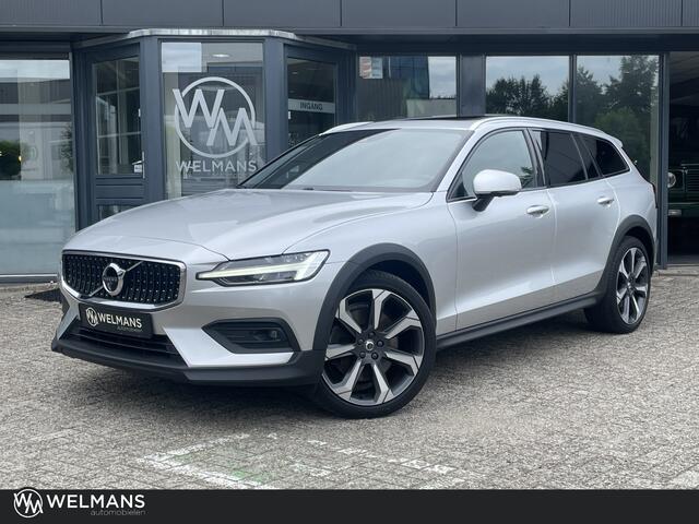 Volvo V60 CROSS COUNTRY 2.0 B5 AWD Pro Pano | HUD | Stoelverw v+a | Trekhaak | Harman/Kardon