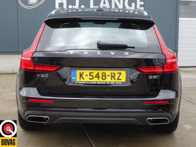 Volvo V60 CROSS COUNTRY 2.0 B5 AWD Ultimate
