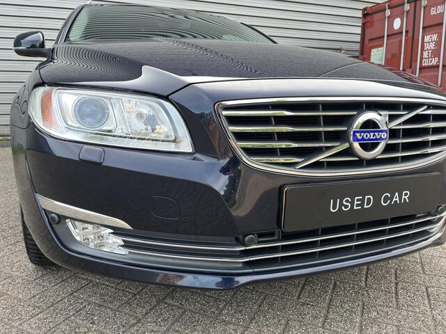 Volvo V70 2.0 T4 Polar+ / niveauregeling automatisch / Trekhaak afneembaar / Unieke V70 /