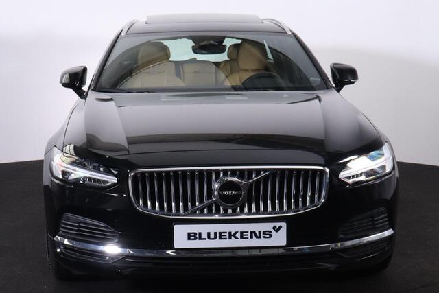 Volvo V90 T6 Recharge AWD Plus Bright - Panoramisch schuif-/kanteldak - Intellisafe Assist/Surround - Harman Kardon Audio - Parkeersensoren v/a - Parkeercamera achter - Nappalederen bekleding - Elektrisch bedienbare voorstoelen incl. geheugenfunctie - Stoelverwarmi