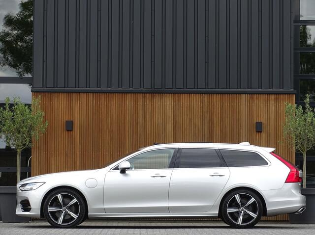 Volvo V90 T8 408PK / R-design / LED
