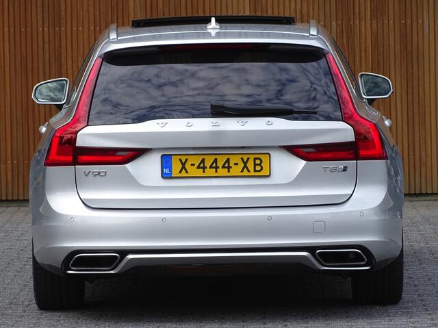 Volvo V90 T8 408PK / R-design / LED