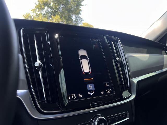 Volvo V90 2.0 T4 Momentum Standkachel | Elek. Trekhaak | Dealer Onderhouden