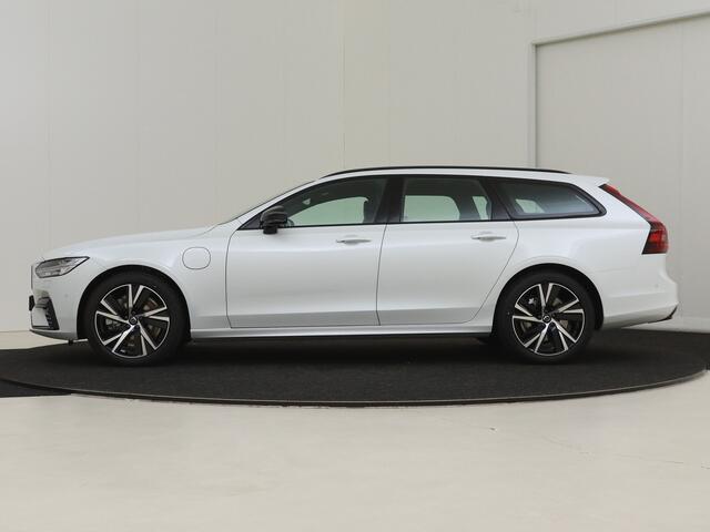 Volvo V90 T6 Recharge 350PK AWD Ultimate Dark | Bowers & Wilkins | Luchtvering | Trekhaak | 360° Camera |