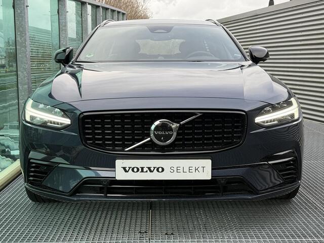 Volvo V90 2.0 T6 Recharge AWD Ultimate Bright , Automaat , Panoramadak , Semi Elek. Trekhaak , Bowers&Wilkins , Head-up Display , 360 Camera , Stoelen+Stuur Verwarmd , Carplay , Elek. verstelbare stoelen met geheugen , BLIS ,