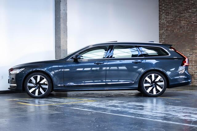 Volvo V90 T6 Automaat Recharge AWD Ultra Bright | Long Range | Panoramadak | Interieur Voorverwarming | Adaptive Cruise Control | Blind Spot | Head-up Display| 360º camera | Alarmklasse 3 | Google infotainment | Harman Kardon premium audio | Stoelverwarming