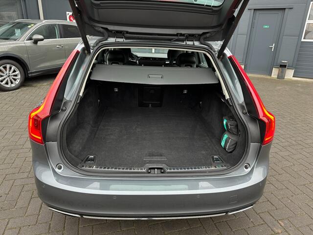 Volvo V90 V90 2.0 T8 AWD inscription Hybride Leder Trekhaak