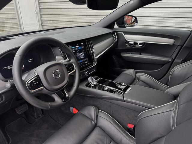 Volvo V90 T6 350 PK Plug-in hybrid AWD Ultimate Dark / Luchtvering / 20" / Black Sheep pakket / 360 camera /