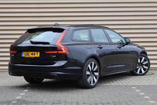 Volvo V90 2.0 T6 Plug-in hybrid AWD Ultra Dark | Gelaagd glas | Head-Up Display | Harman Kardon