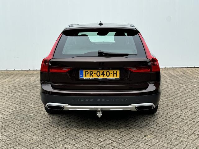 Volvo V90 Cross Country 2.0 T5 Automaat Pro Luxury Line | Scandinavian | Bowers & Wilkins .