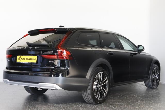Volvo V90 Cross Country 2.0 B5 AWD Pro / Opendak / Leder / HK / HUD / Pilot assist