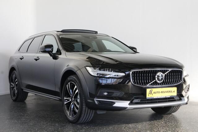 Volvo V90 Cross Country 2.0 B5 AWD Pro / Opendak / Leder / HK / HUD / Pilot assist