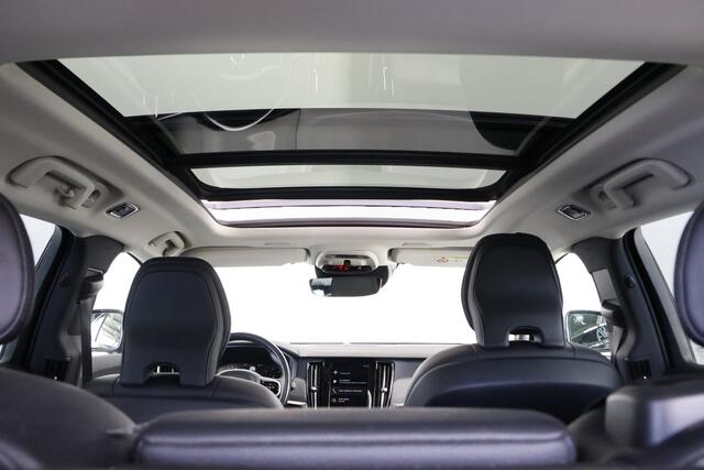 Volvo V90 Cross Country 2.0 B5 AWD Pro / Opendak / Leder / HK / HUD / Pilot assist