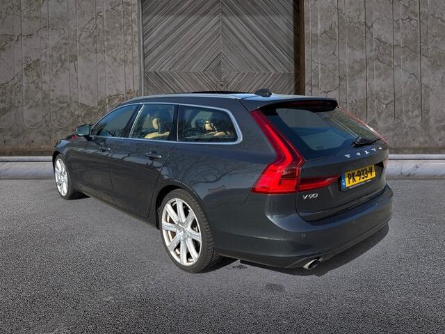 Volvo V90 2.0 T5 Momentum