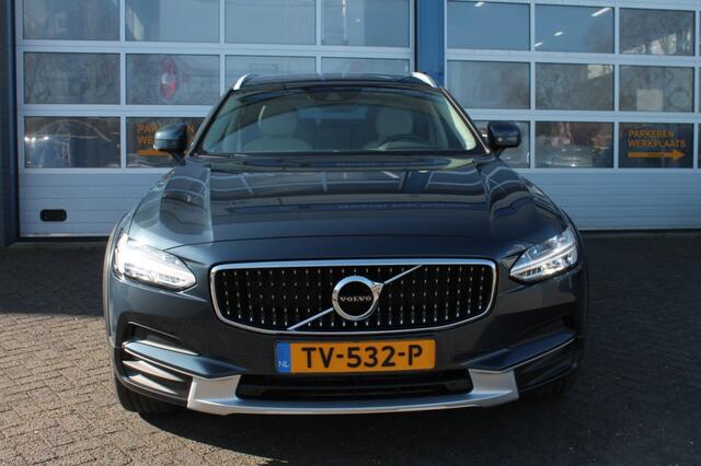 Volvo V90 2.0 T5 Cross Country 90TH Anniversary Edition **NL-Auto**
