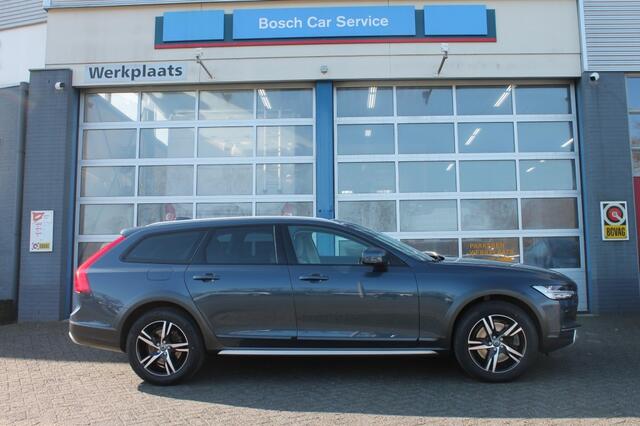 Volvo V90 2.0 T5 Cross Country 90TH Anniversary Edition **NL-Auto**