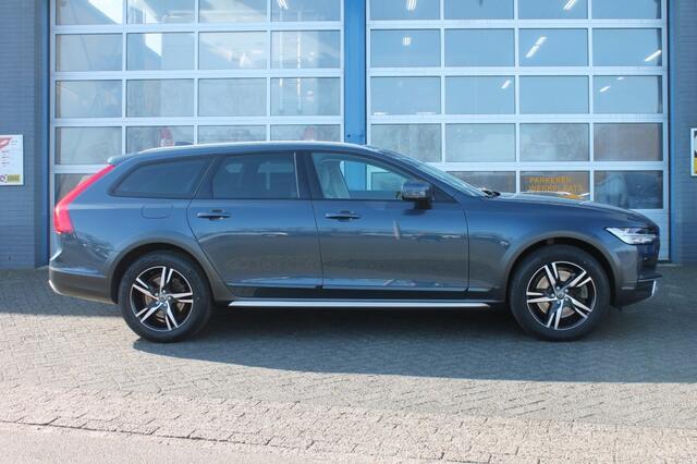 Volvo V90 2.0 T5 Cross Country 90TH Anniversary Edition **NL-Auto**