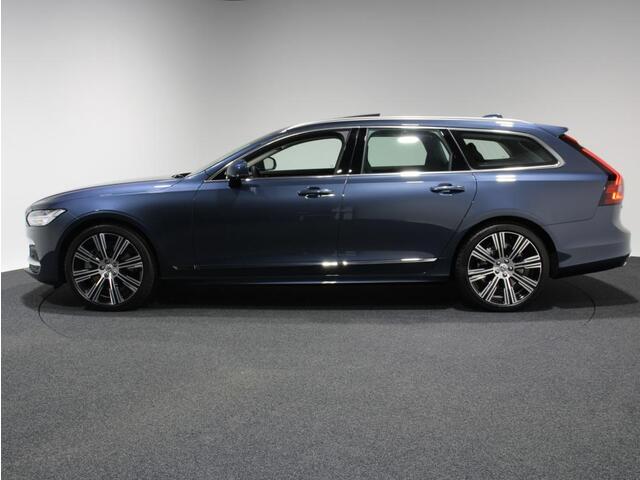 Volvo V90 B5 Ultimate Bright | Panoramisch schuifdak | Camera | 20" Lichtmetalen velgen | Slechts 11.500km!