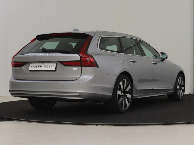 Volvo V90 T6 automaat Ultimate Bright, Luchtvering | 360 Graden Camera | Bowers & Wilkins Audio | Massagefunctie In Voorstoelen | Adaptieve Cruise Control | Parkeersensoren | Verwarmbare Voor- En Achterstoelen
