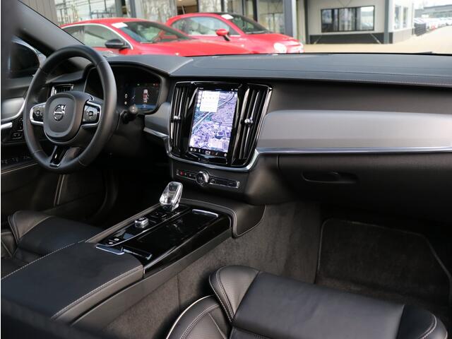 Volvo V90 2.0 T6 AWD Plus Dark I Panoramadak I Trekhaak I HarmanKardon
