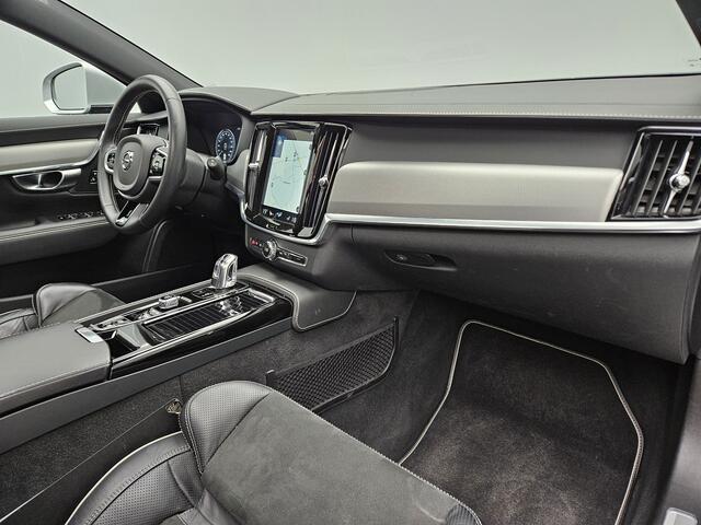 Volvo V90 T8 AWD R-Design Plug In Hybrid 394pk PHEV | Panodak | Adaptive Cruise | Harman Kardon | Alcantara Sportstoelen | Parkassist | Apple Carplay | 19"L.M | Pilot Assist |