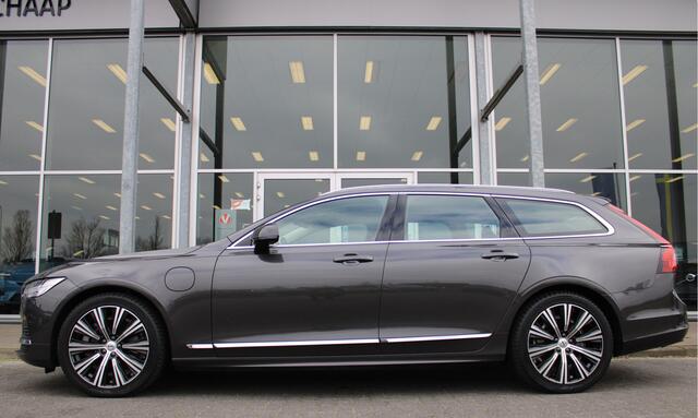 Volvo V90 2.0 T6 Plug-in hybrid AWD Ultimate Bright | Luchtvering | 360 Camera | Head-up Display | B&W Audio