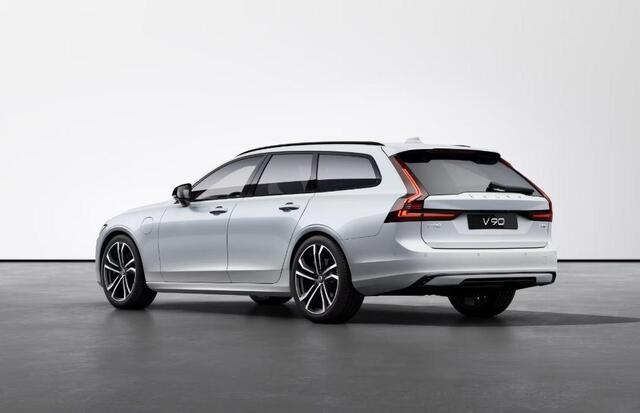 Volvo V90 2.0 T8 Plug-in hybrid AWD Ultra Executive Edition | Bowers & Wilkins | Luchtvering | Alarm | Gelaagd glas | Massage | Stoel koeling + verwarming | VOL