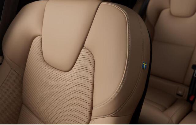 Volvo V90 2.0 T8 Plug-in hybrid AWD Ultra Executive Edition | Bowers & Wilkins | Luchtvering | Alarm | Gelaagd glas | Massage | Stoel koeling + verwarming | VOL