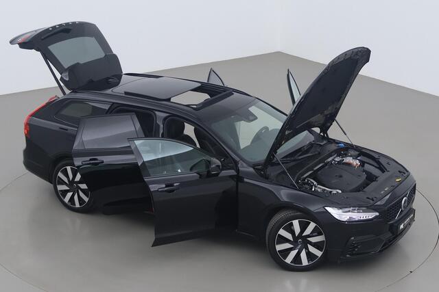 Volvo V90 T8 Plug-in hybrid Ultra Dark | Long Range | Head-Up | Panoramadak | BLIS | ACC | Trekhaak | 360° Camera