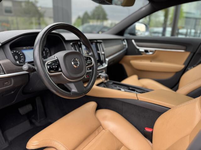 Volvo V90 Cross Country 2.0 T5 AUT | Pano | Wegdr. Trekhaak | Pilot Ass. | Standkachel |