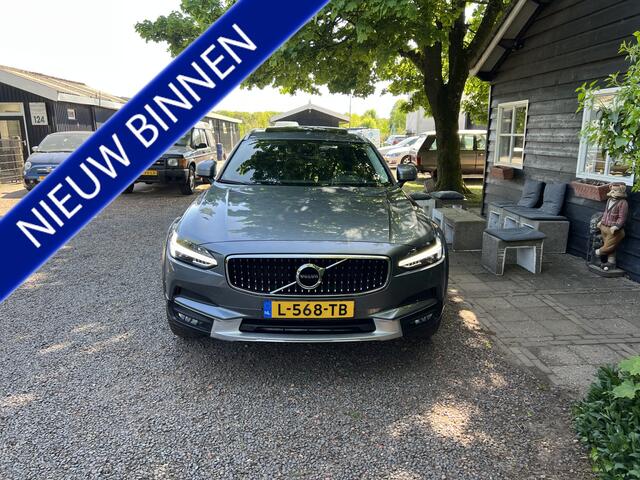 Volvo V90 Cross Country 2.0 T5 Pro