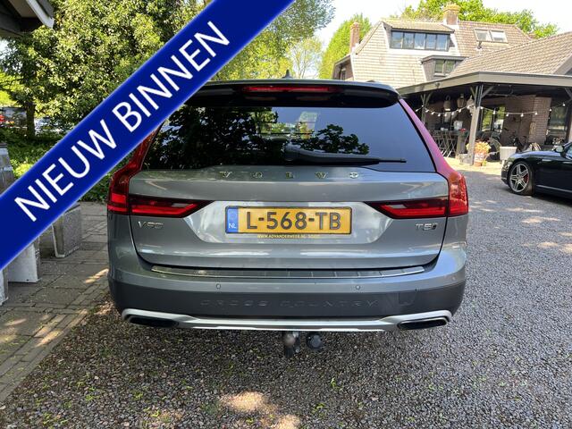 Volvo V90 Cross Country 2.0 T5 Pro